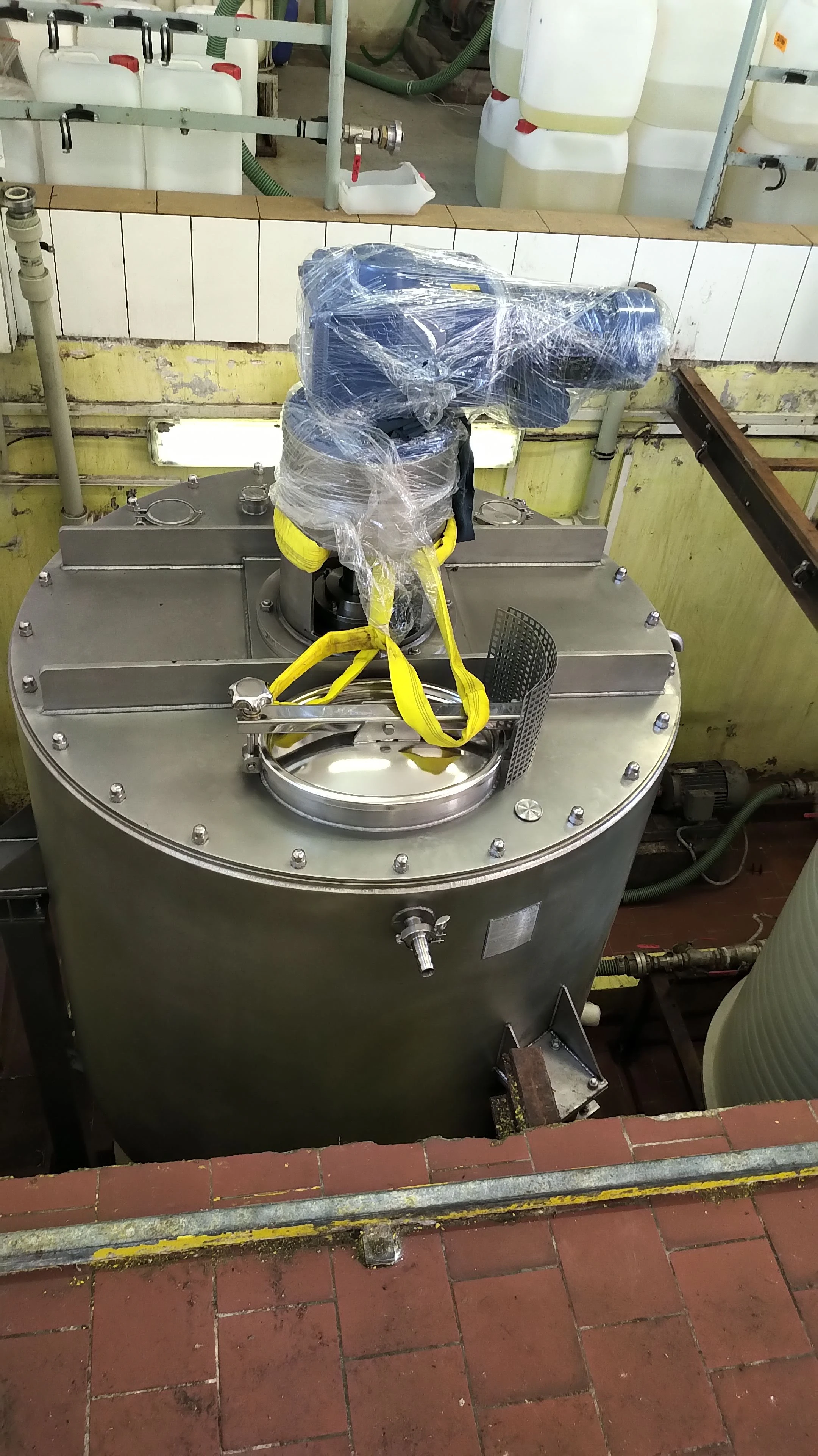 Kotel na výrobu aviváže